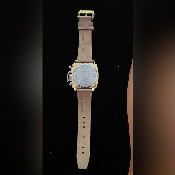 Andrew Marc New York Chronograph Watch - Picture 4 of 4